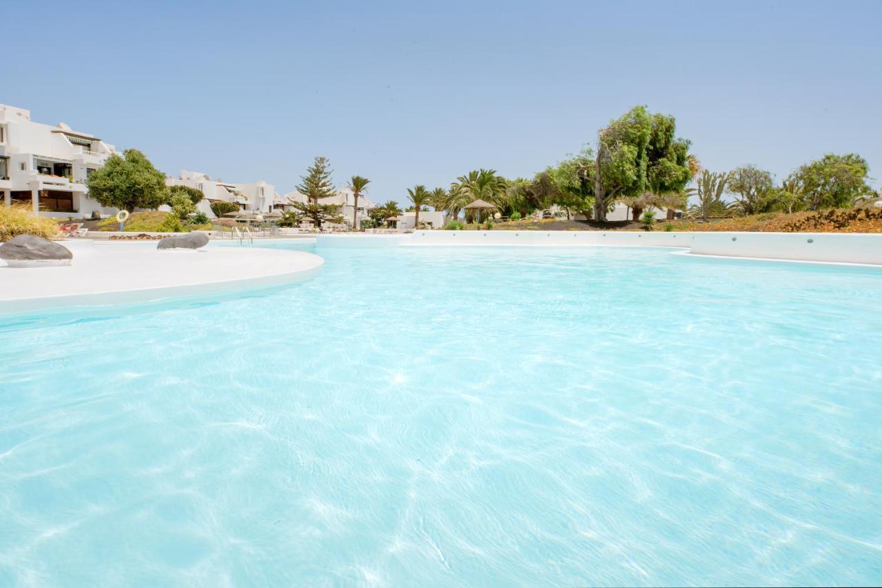 Lanzahost Casa Elena Apartment Costa Teguise Bagian luar foto